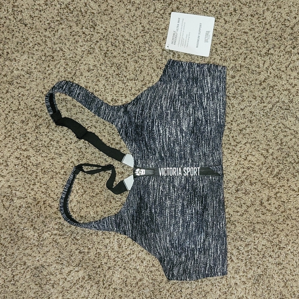 Victoria Secret Sports Bra